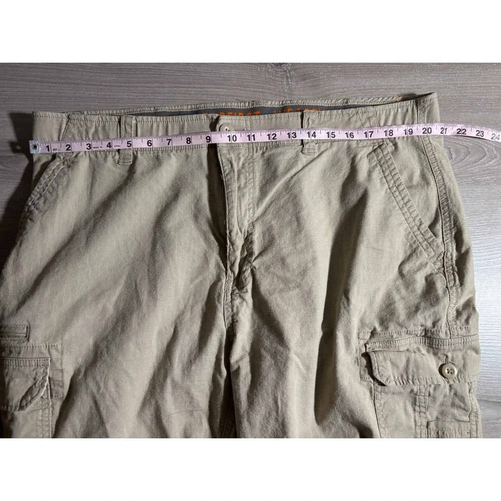 WearFirst Mens Cargo Shorts Tan Khaki Ripstop Stretch Size 42 Outdoor Casual
